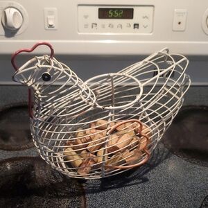 Wire Chicken Basket with Corks